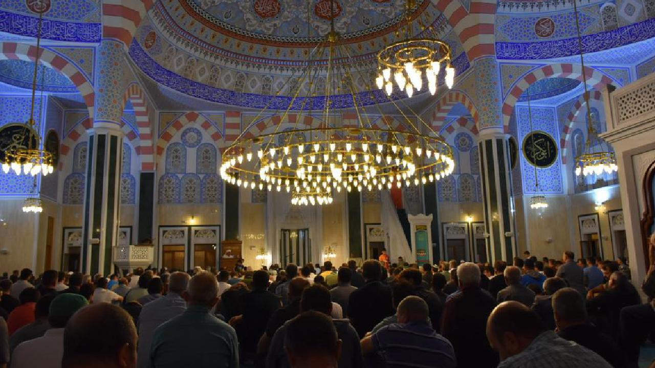 Regaib Kandili Coşkusu Başladı