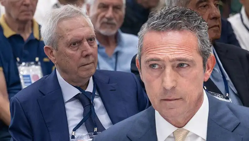 Fenerbahçe Divan Kurulu’nda Gergin Anlar: Aziz Yıldırım Adaylık Açıklamasıyla Gündem Yarattı