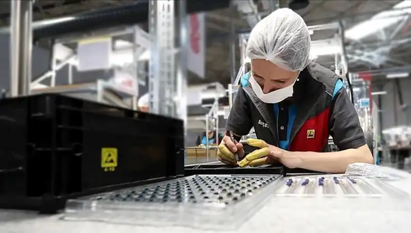 Foxconn'dan Yapay Zeka Devrimi: İlk Büyük Dil Modeli Tanıtıldı