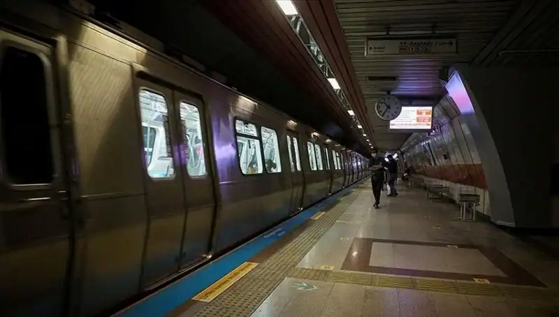 İstanbul'da Eylem Yasağında Üçüncü Gün: Metro Hattı Sıfır Hızda mı?
