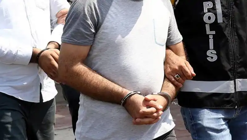 Ankara'da Suç Şebekelerine Operasyon: 547 Kişi Gözaltına Alındı!